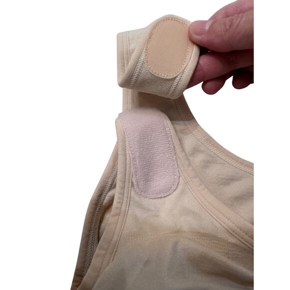 Amoena Leyla Post-Surgical Compression Bra 44604 Nude, size M - Picture 2 of 5